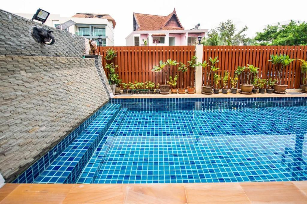 Oyo 343 Wanna Marine 2* Phuket